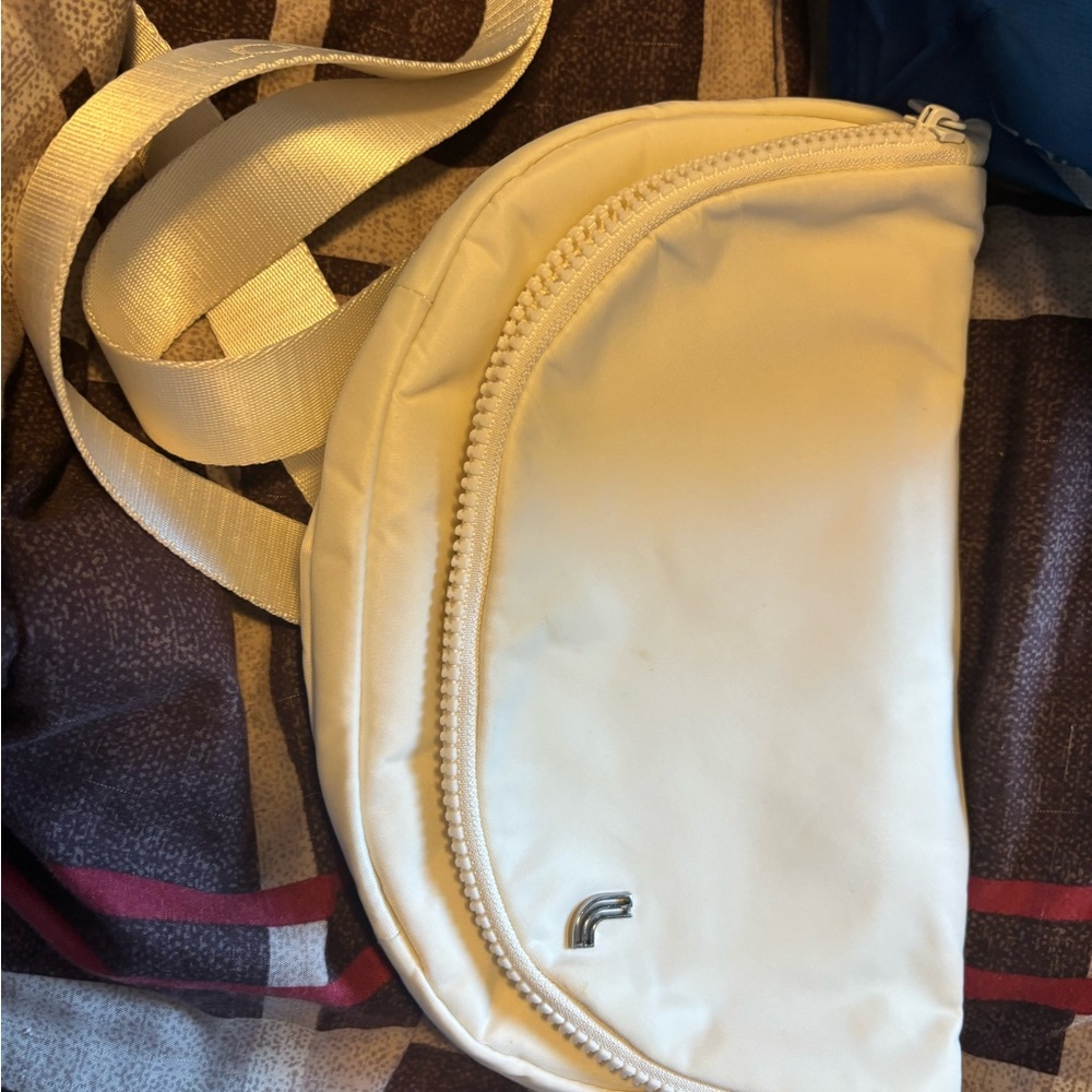 Lole Cream Shoulder Bag